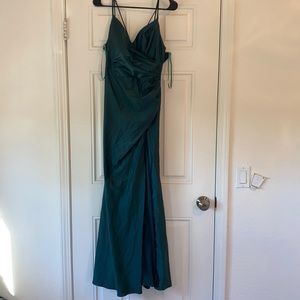 Maxi green dress size 6